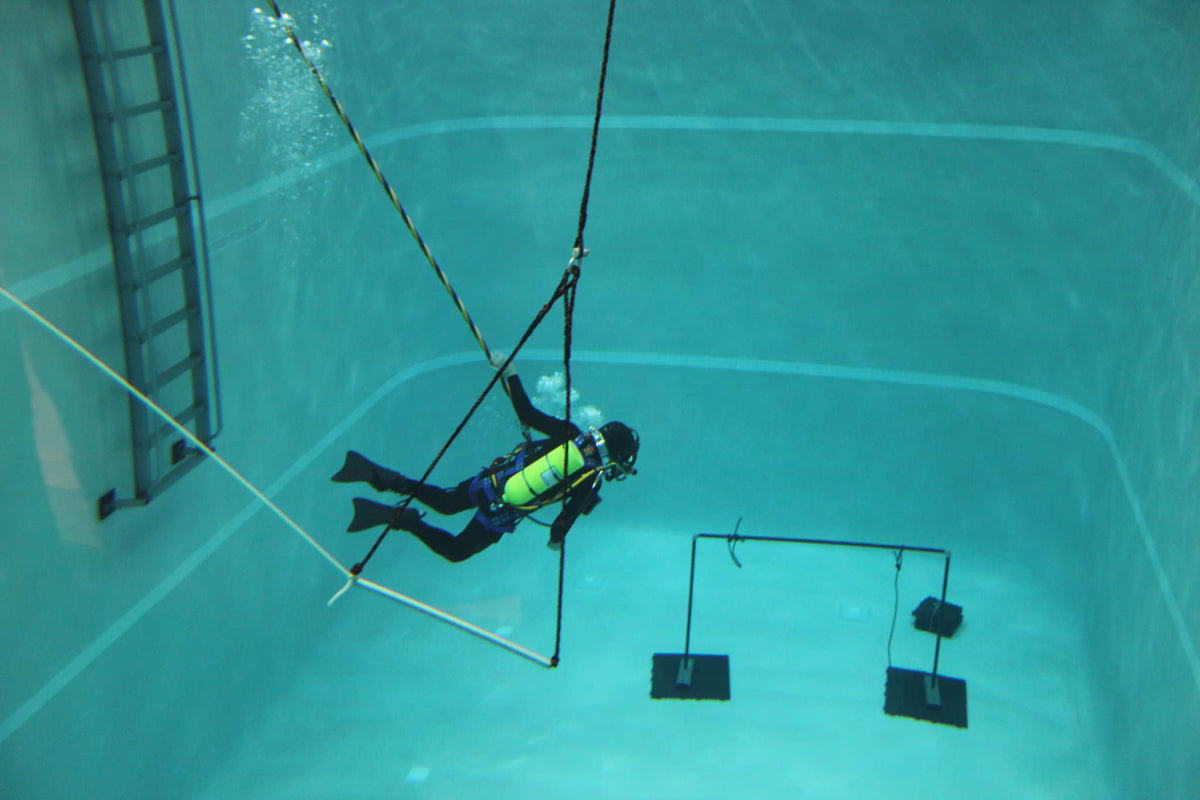 Surface Diving Machine Surface Supplied Diving for Public Safety Divers – Kirby Morgan Pro ...
