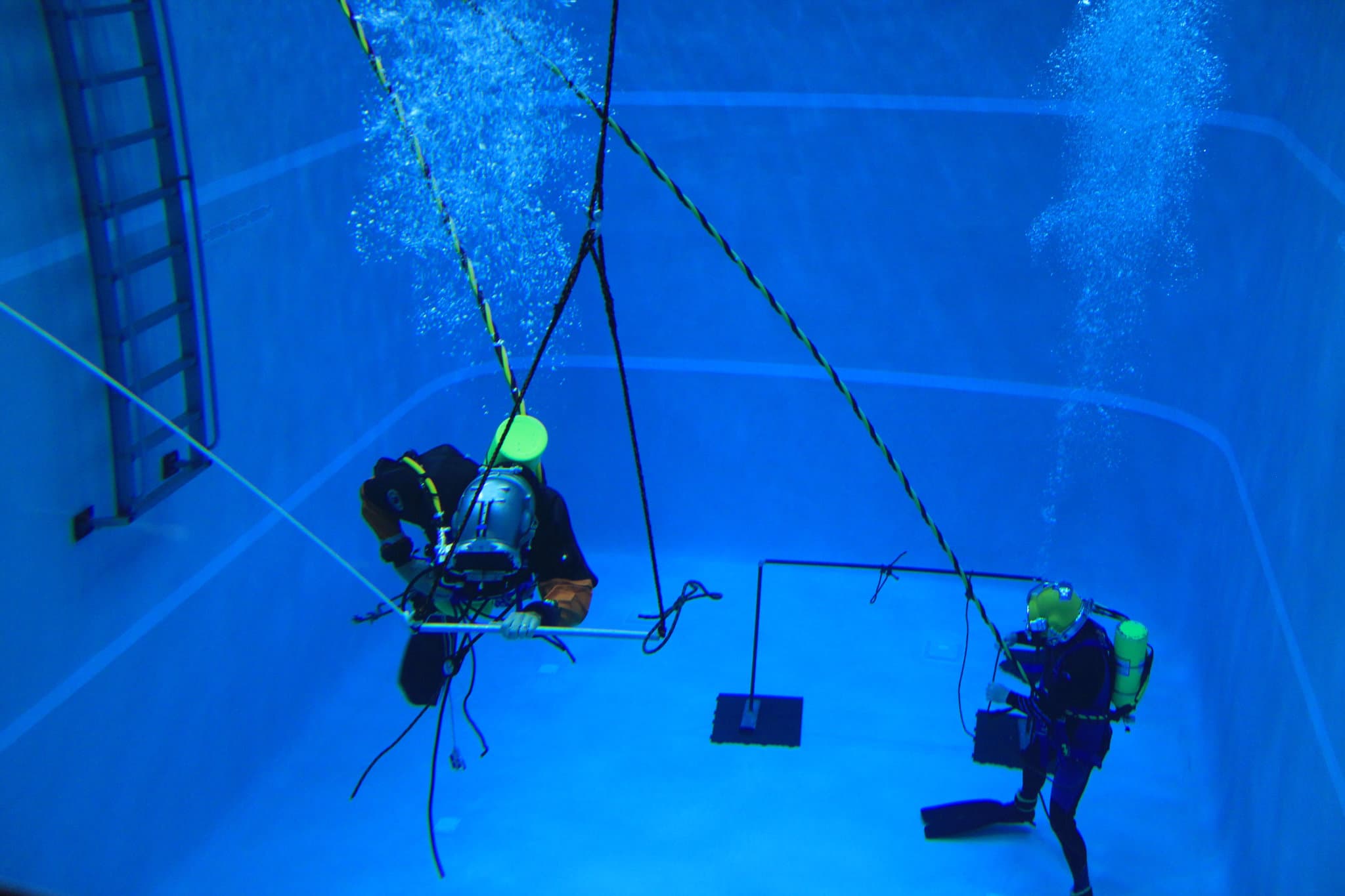 Surface Diving Machine Recurrent Surface Supplied Diving Course – Kirby Morgan Pro Dive Center