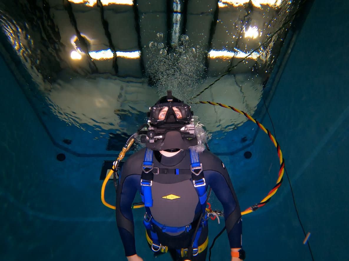 Surface Diving Machine Surface Supplied Diving for Public Safety Divers – Kirby Morgan Pro ...